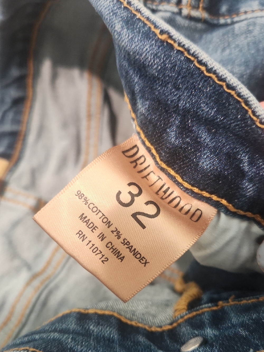 Driftwood Jackie Embroided Jeans Size 32 - Picture 13 of 16